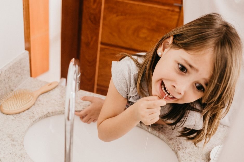 Why Flossing Technique Matters More Than Frequency